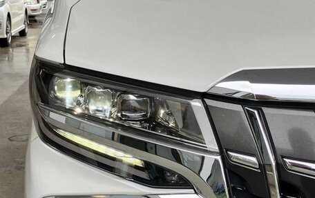 Toyota Alphard III, 2022 год, 4 155 123 рублей, 9 фотография