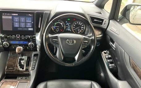 Toyota Alphard III, 2022 год, 4 155 123 рублей, 16 фотография