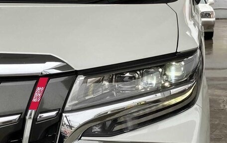 Toyota Alphard III, 2022 год, 4 155 123 рублей, 10 фотография