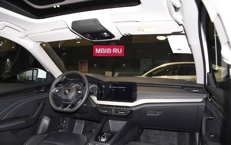 Skoda Octavia IV, 2025 год, 3 100 000 рублей, 5 фотография