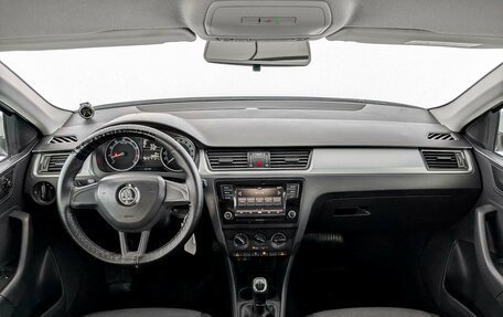 Skoda Rapid I, 2017 год, 900 000 рублей, 14 фотография