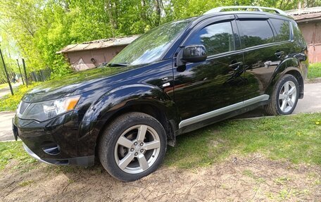 Mitsubishi Outlander III рестайлинг 3, 2008 год, 1 160 000 рублей, 2 фотография