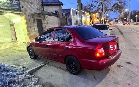 Hyundai Accent II, 2004 год, 320 000 рублей, 2 фотография