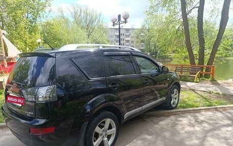 Mitsubishi Outlander III рестайлинг 3, 2008 год, 1 160 000 рублей, 4 фотография
