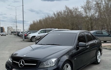 Mercedes-Benz C-Класс, 2011 год, 1 699 000 рублей, 1 фотография
