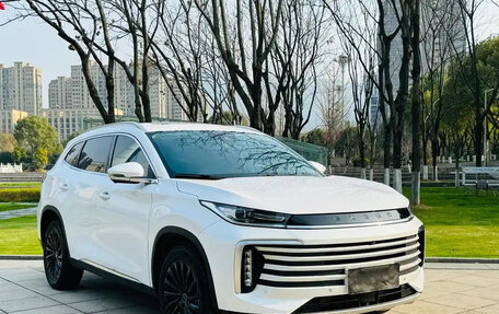 CheryExeed TXL, 2022 год, 1 670 000 рублей, 3 фотография