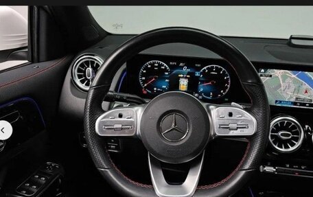 Mercedes-Benz GLB, 2021 год, 3 410 000 рублей, 3 фотография
