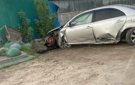 Toyota Avensis III рестайлинг, 2004 год, 250 000 рублей, 2 фотография