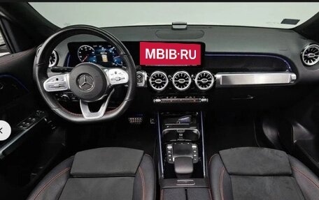 Mercedes-Benz GLB, 2021 год, 3 410 000 рублей, 4 фотография