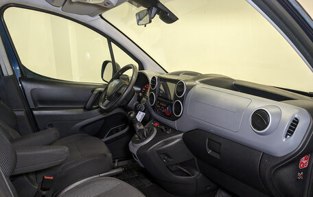 Peugeot Partner II рестайлинг 2, 2021 год, 2 225 000 рублей, 13 фотография