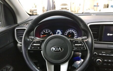KIA Sportage IV рестайлинг, 2019 год, 2 180 000 рублей, 10 фотография