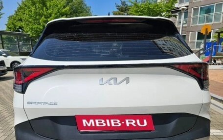KIA Sportage IV рестайлинг, 2022 год, 1 800 000 рублей, 5 фотография