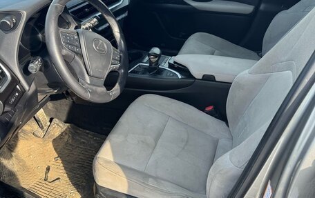 Lexus UX I, 2019 год, 3 000 000 рублей, 11 фотография