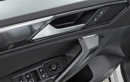 Volkswagen Tiguan II, 2017 год, 2 369 000 рублей, 12 фотография
