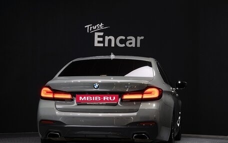 BMW 5 серия, 2021 год, 3 643 000 рублей, 4 фотография