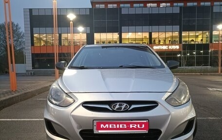 Hyundai Solaris II рестайлинг, 2013 год, 470 000 рублей, 4 фотография