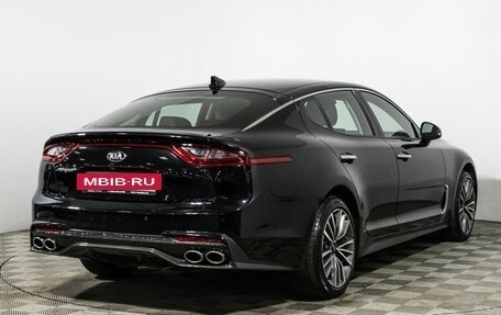 KIA Stinger I, 2019 год, 2 349 700 рублей, 5 фотография