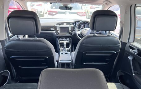 Volkswagen Touran III, 2016 год, 1 388 000 рублей, 10 фотография