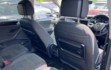 Volkswagen Touran III, 2016 год, 1 388 000 рублей, 11 фотография