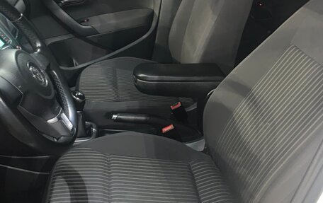 Volkswagen Polo VI (EU Market), 2013 год, 870 000 рублей, 3 фотография