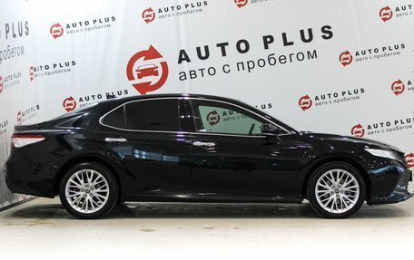 Toyota Camry, 2019 год, 3 229 000 рублей, 7 фотография