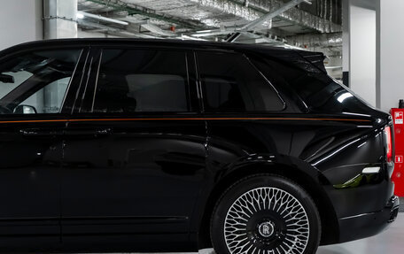 Rolls-Royce Cullinan, 2019 год, 36 350 000 рублей, 13 фотография