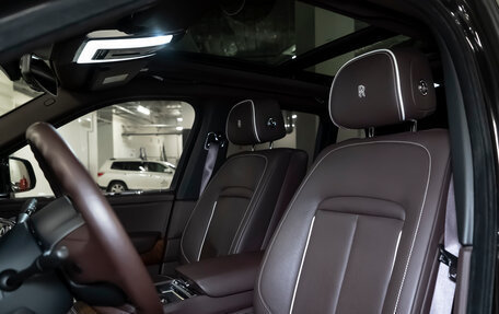Rolls-Royce Cullinan, 2019 год, 36 350 000 рублей, 16 фотография