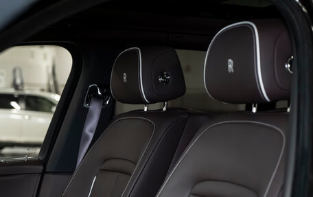 Rolls-Royce Cullinan, 2019 год, 36 350 000 рублей, 17 фотография