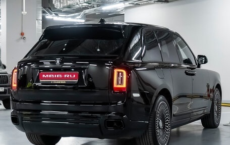 Rolls-Royce Cullinan, 2019 год, 36 350 000 рублей, 9 фотография