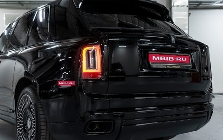 Rolls-Royce Cullinan, 2019 год, 36 350 000 рублей, 12 фотография