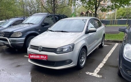 Volkswagen Polo VI (EU Market), 2011 год, 750 000 рублей, 2 фотография