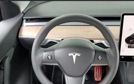 Tesla Model Y I, 2022 год, 3 800 000 рублей, 6 фотография
