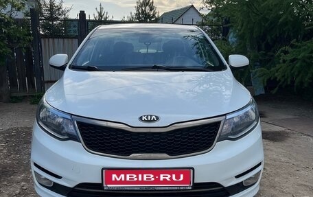 KIA Rio III рестайлинг, 2016 год, 1 400 000 рублей, 1 фотография