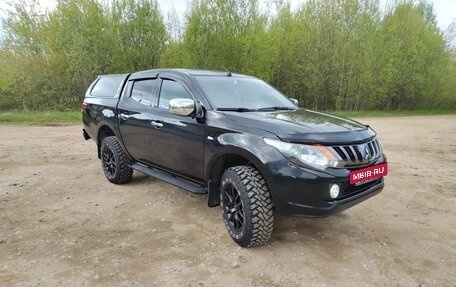 Mitsubishi L200 IV рестайлинг, 2018 год, 2 090 000 рублей, 2 фотография