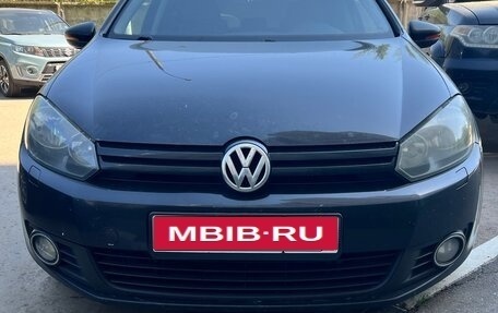 Volkswagen Golf VI, 2010 год, 800 000 рублей, 1 фотография