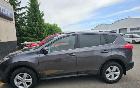 Toyota RAV4, 2013 год, 2 800 000 рублей, 3 фотография