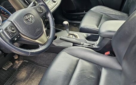 Toyota RAV4, 2013 год, 2 800 000 рублей, 4 фотография