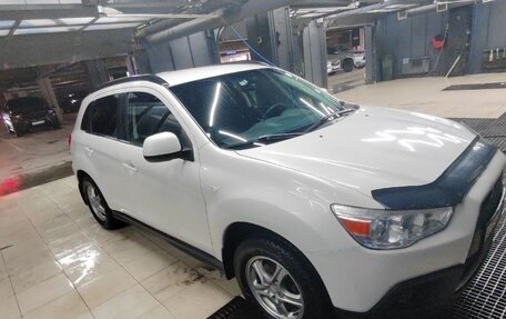 Mitsubishi ASX I рестайлинг, 2011 год, 950 000 рублей, 2 фотография