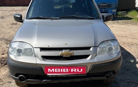 Chevrolet Niva I рестайлинг, 2017 год, 570 000 рублей, 5 фотография
