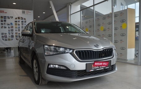 Skoda Rapid II, 2021 год, 1 475 000 рублей, 2 фотография