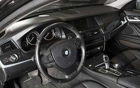 BMW 5 серия, 2013 год, 2 090 000 рублей, 3 фотография