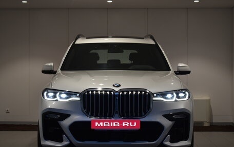 BMW X7, 2021 год, 9 100 000 рублей, 3 фотография