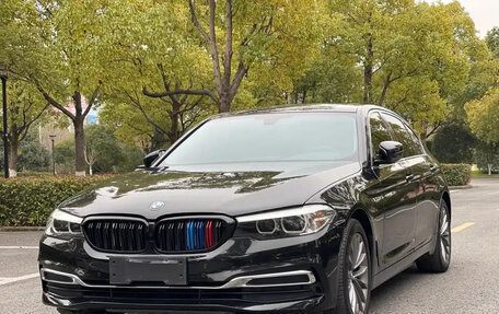 BMW 5 серия, 2020 год, 3 000 000 рублей, 2 фотография