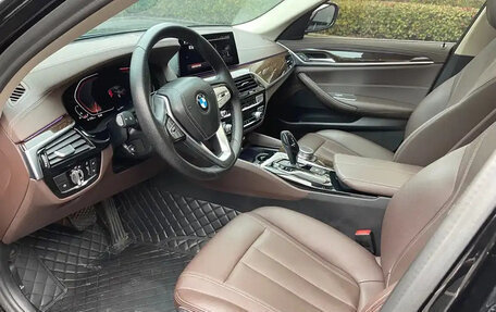 BMW 5 серия, 2020 год, 3 000 000 рублей, 6 фотография