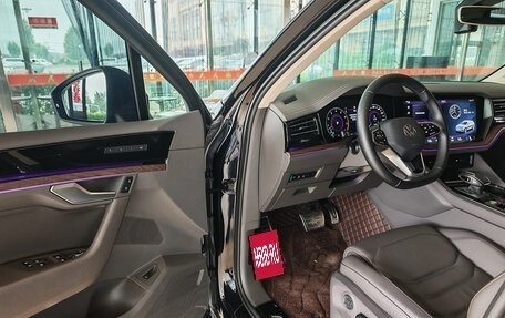 Volkswagen Touareg III, 2022 год, 5 726 000 рублей, 3 фотография