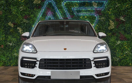 Porsche Cayenne III, 2022 год, 8 990 000 рублей, 2 фотография