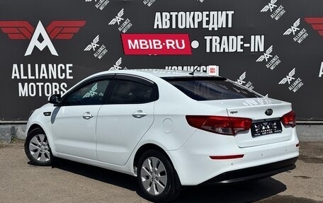 KIA Rio III рестайлинг, 2016 год, 940 000 рублей, 4 фотография