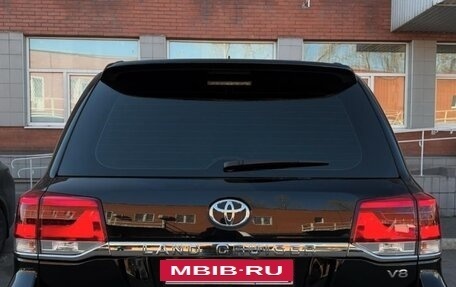 Toyota Land Cruiser 200, 2016 год, 4 650 000 рублей, 2 фотография