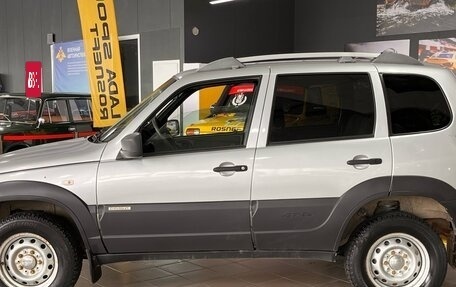 Chevrolet Niva I рестайлинг, 2017 год, 630 000 рублей, 8 фотография