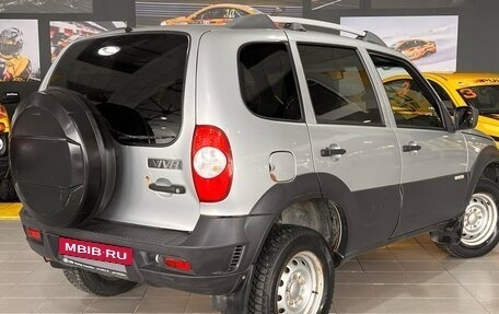 Chevrolet Niva I рестайлинг, 2017 год, 630 000 рублей, 6 фотография